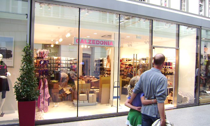 Schaufenster10180.jpg - OLYMPUS DIGITAL CAMERA